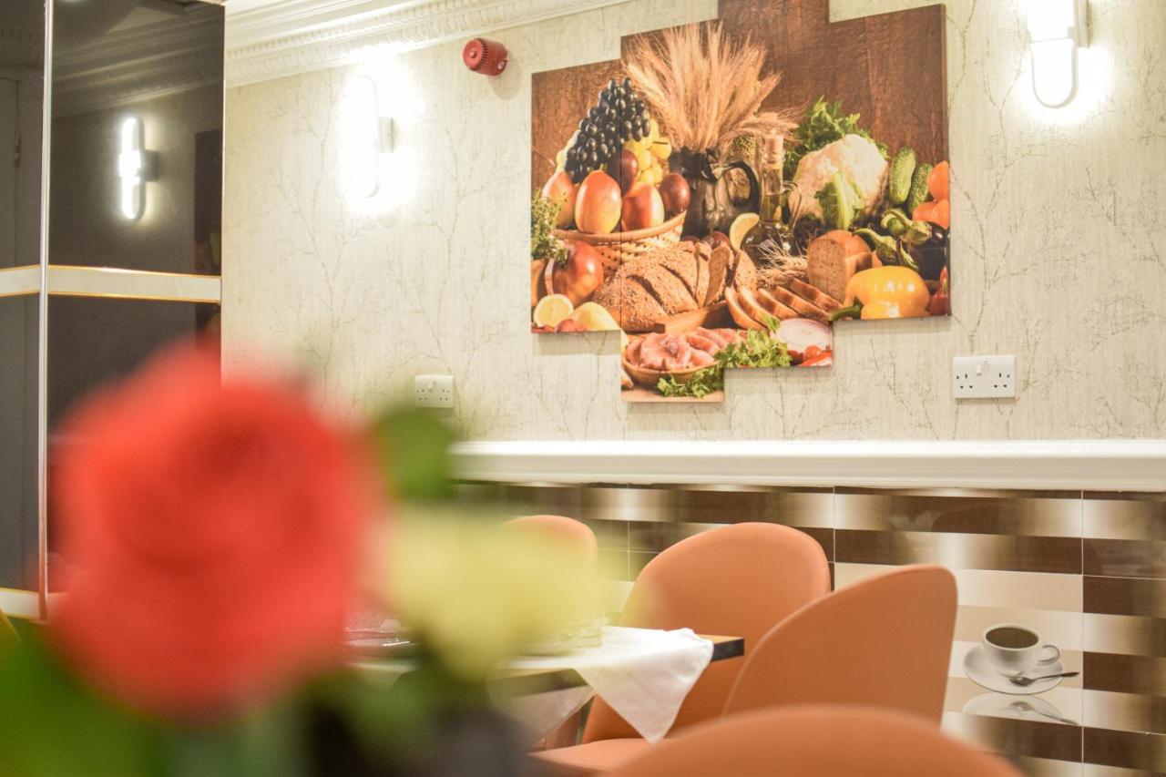 Pembridge Palace Hotel London Exterior photo
