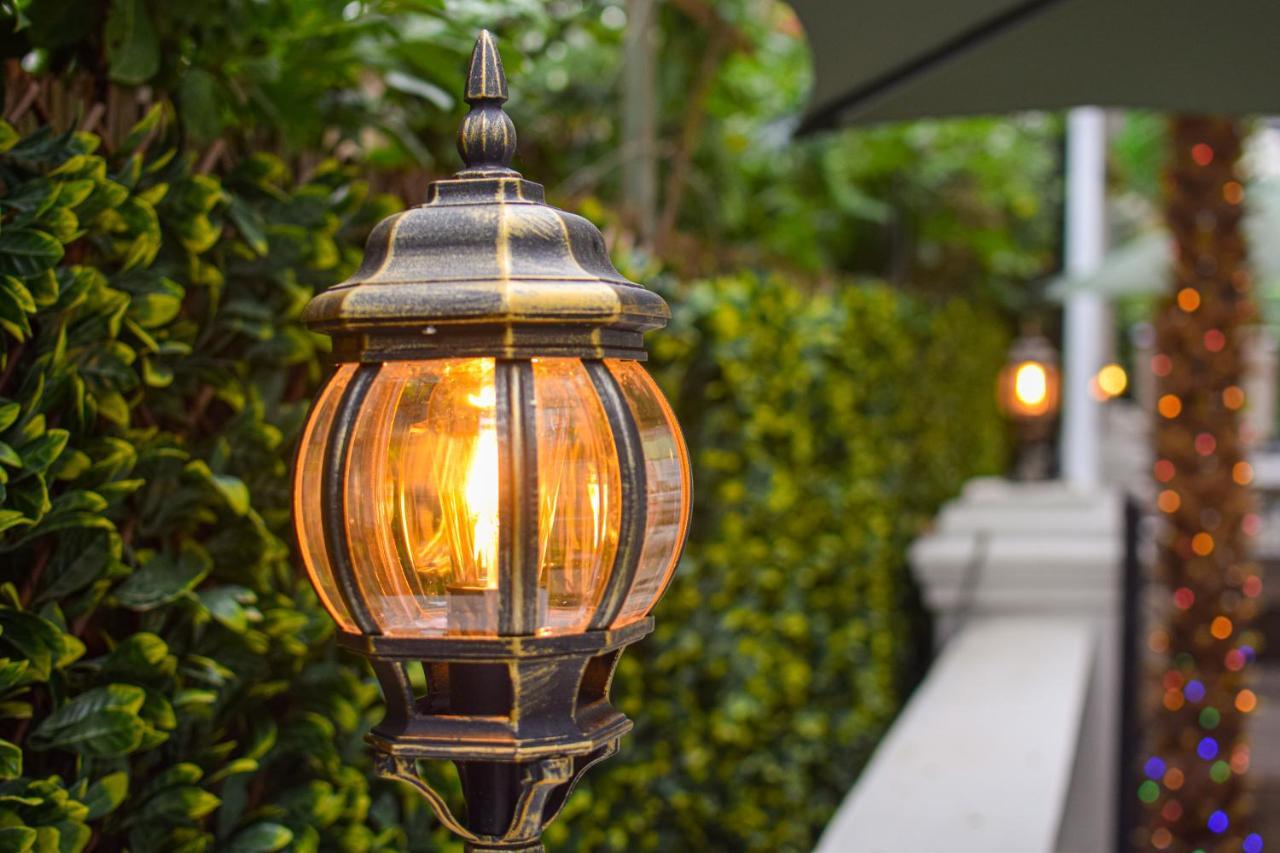 Pembridge Palace Hotel London Exterior photo